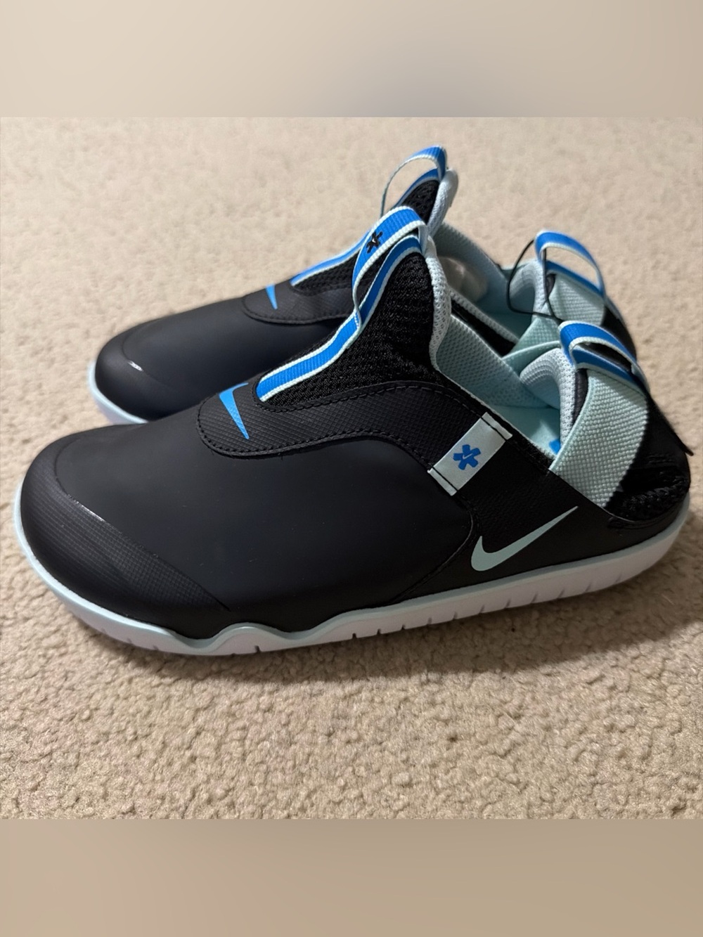 Nike Air Zoom Pulse Women’s Size 7 Nurse Shoes Medical Slip Ons CT1629-001 NEW